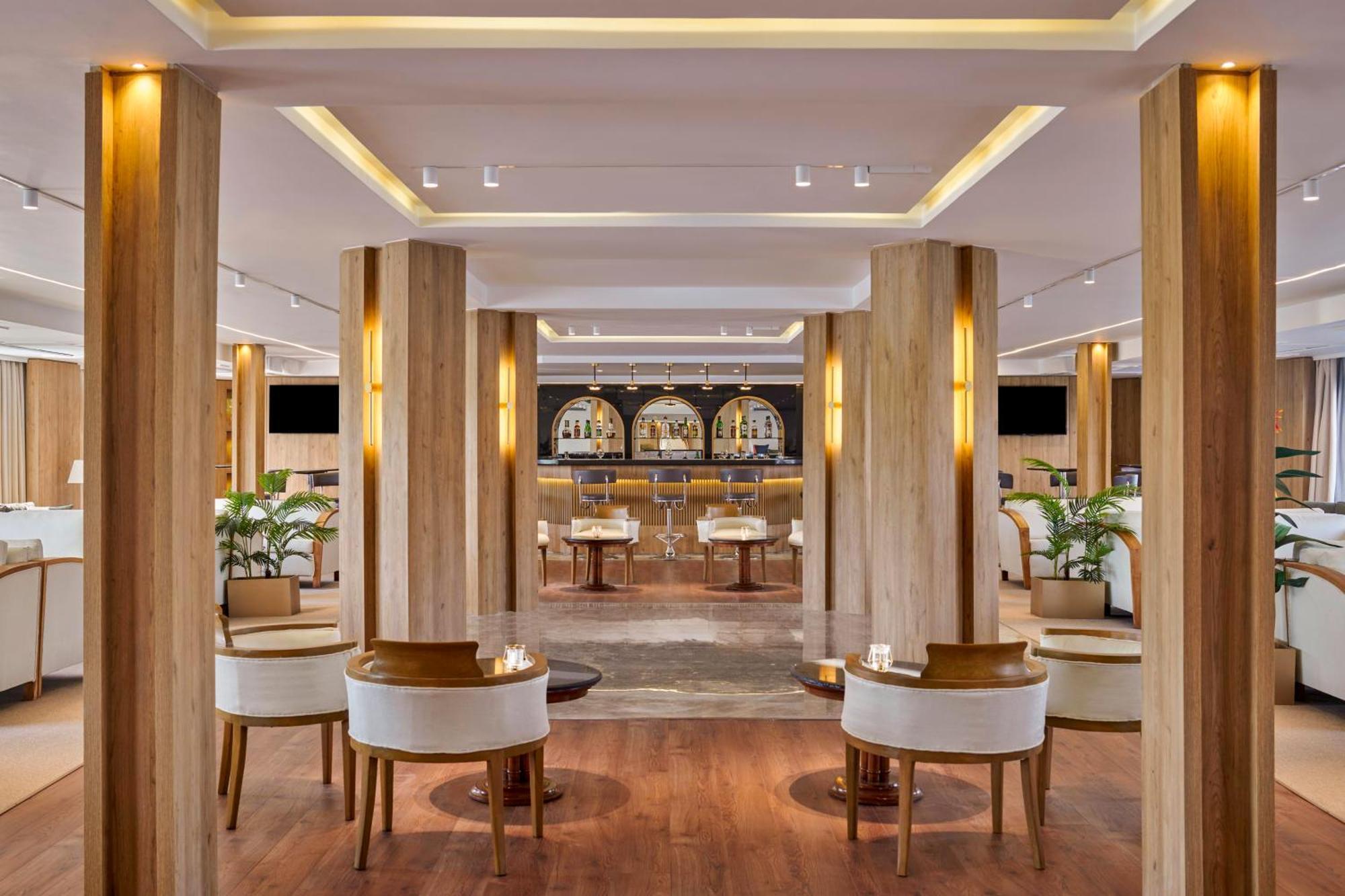 Moevenpick Royal Lotus Nile Cruise, Every Monday Four Nights From Luxor, Every Friday Three Nights From Aswan - Including Excursions & Sightseeing エクステリア 写真